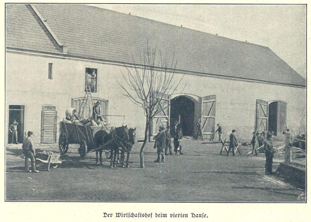 Rogoźnica, budynek gospodarczy sierocińca, Archiwum Państwowe we Wrocławiu sygn. 82/118/0